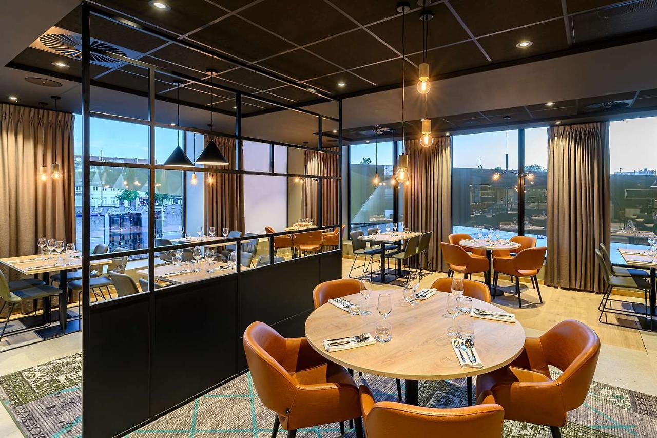 Radisson Hotel Antwerp Berchem Екстер'єр фото