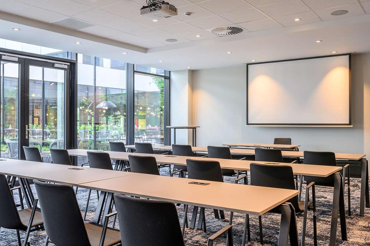 Radisson Hotel Antwerp Berchem Екстер'єр фото