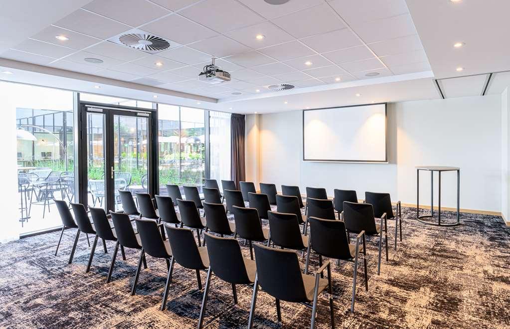 Radisson Hotel Antwerp Berchem Зручності фото