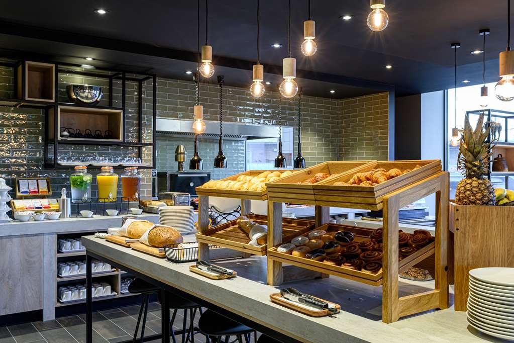 Radisson Hotel Antwerp Berchem Екстер'єр фото